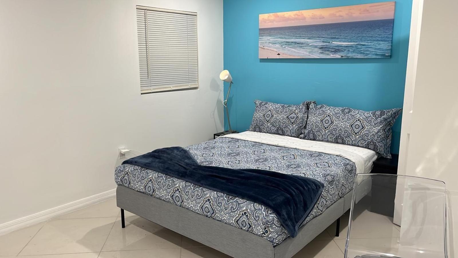 Beautiful, Fully Furnished 4Bed 2Bath House - 5 Minute Walk To Miracle Mile Downtown Coral Gables Villa Miami Exterior foto